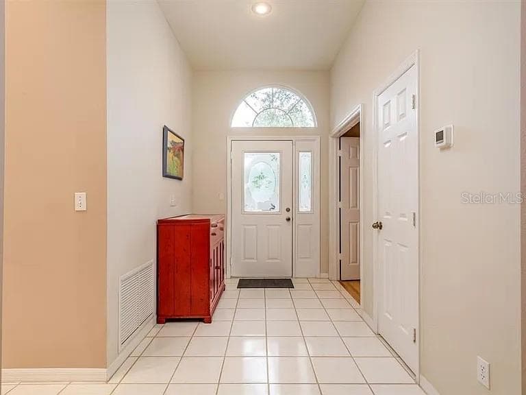 3304 RED MULBERRY COURT, TAMPA, FL 33618 photo 2