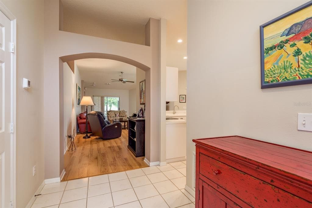 3304 RED MULBERRY COURT, TAMPA, FL 33618 photo 3