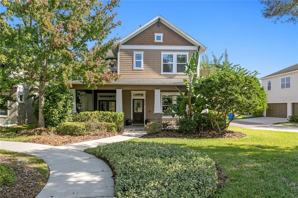 6012 VILLAGE CENTER Drive, LITHIA, FL 33547