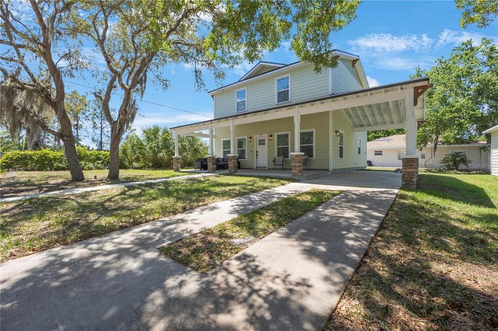 707 DISSTON Avenue, TARPON SPRINGS, FL 34689