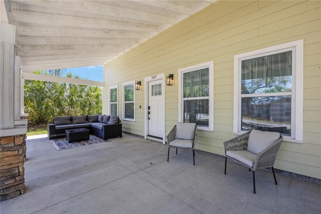 707 DISSTON Avenue, TARPON SPRINGS, FL 34689 photo 5