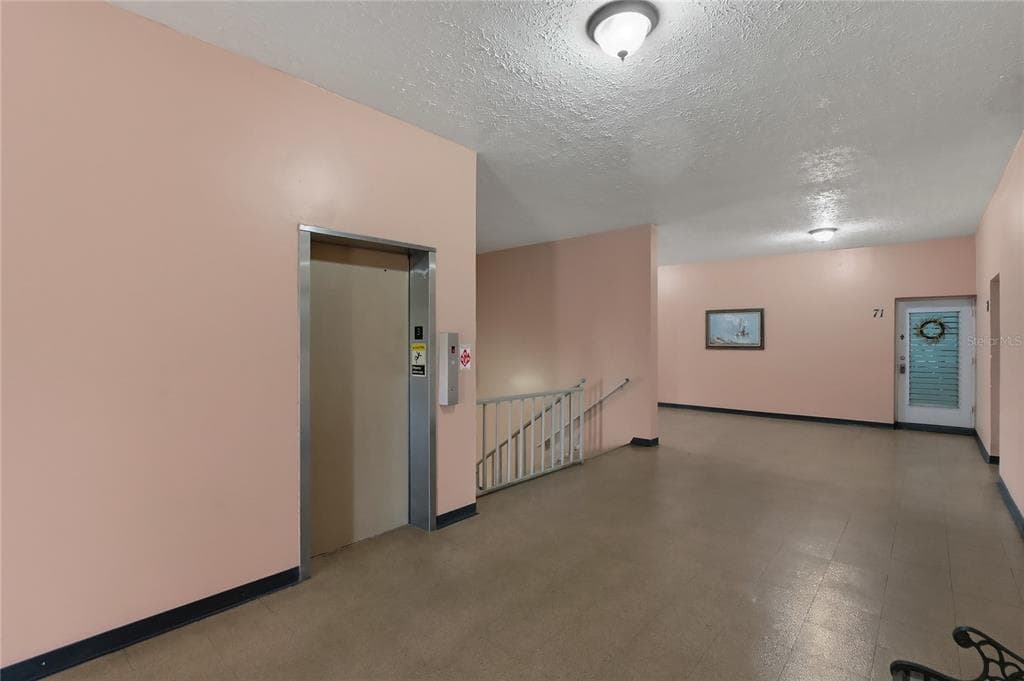 2458 COLUMBIA DRIVE Unit 68, CLEARWATER, FL 33763 photo 5