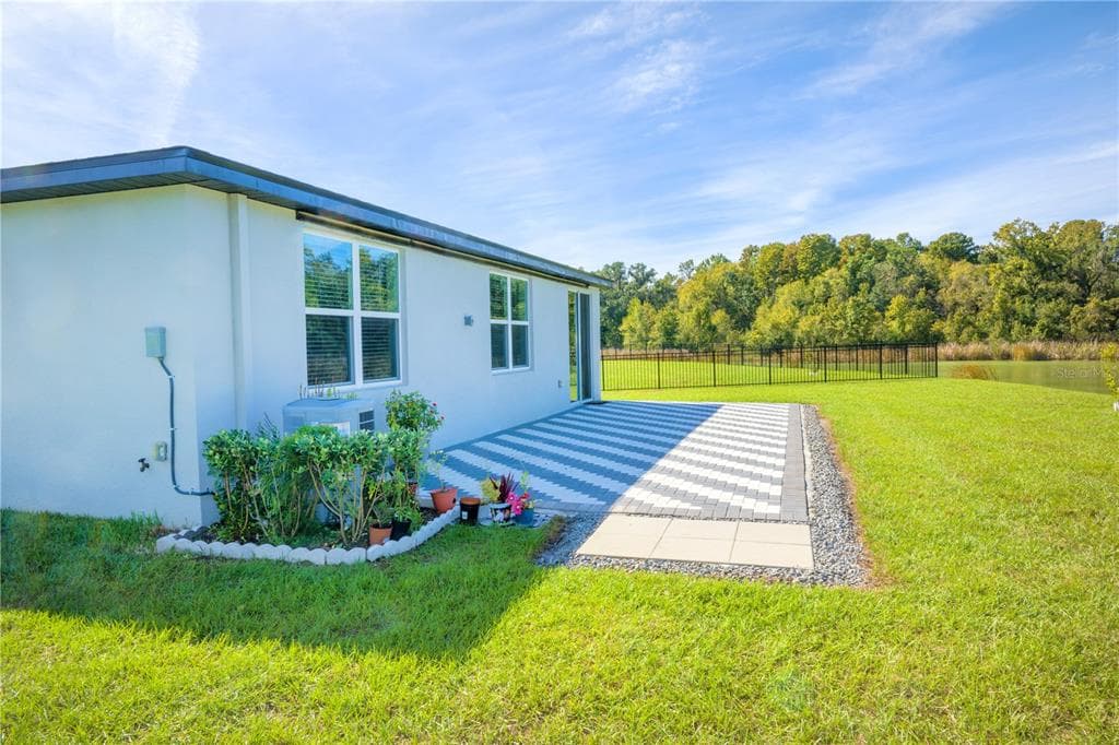 3067 FORREST PLUM Court, ZEPHYRHILLS, FL 33540 photo 3