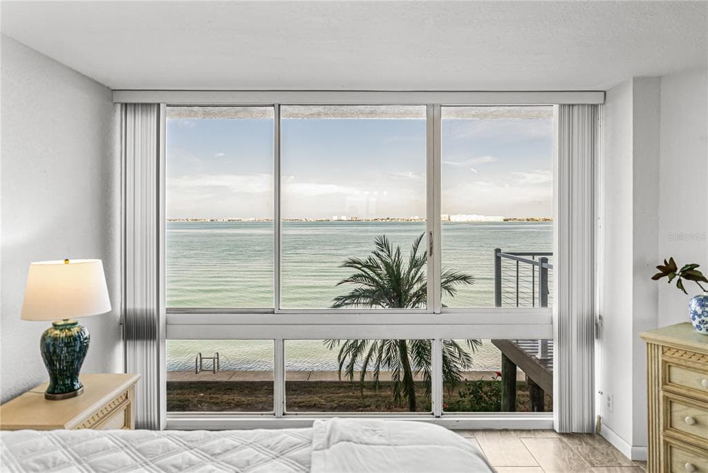 5279 ISLA KEY BOULEVARD Unit 113, Street PETERSBURG, FL 33715 photo 3