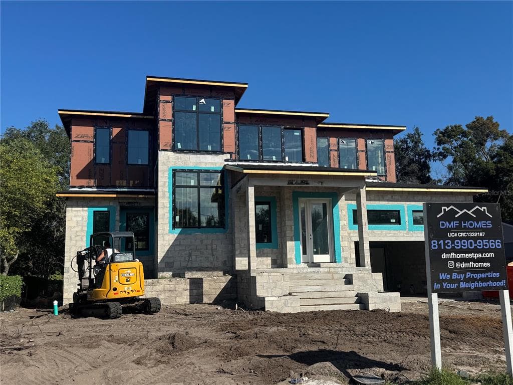 3007 HELEN AVENUE, TAMPA, FL 33611