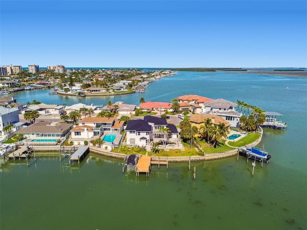 461 PALM ISLAND, CLEARWATER BEACH, FL, 33767 photo 2