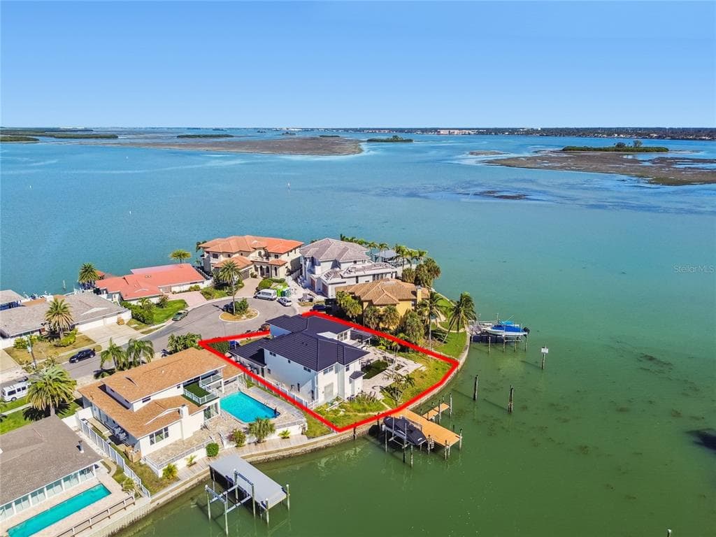 461 PALM ISLAND, CLEARWATER BEACH, FL, 33767