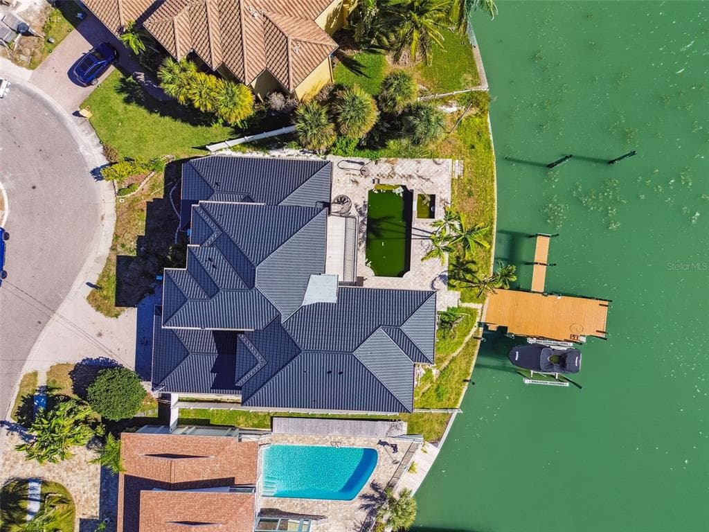 461 PALM ISLAND, CLEARWATER BEACH, FL, 33767 photo 4