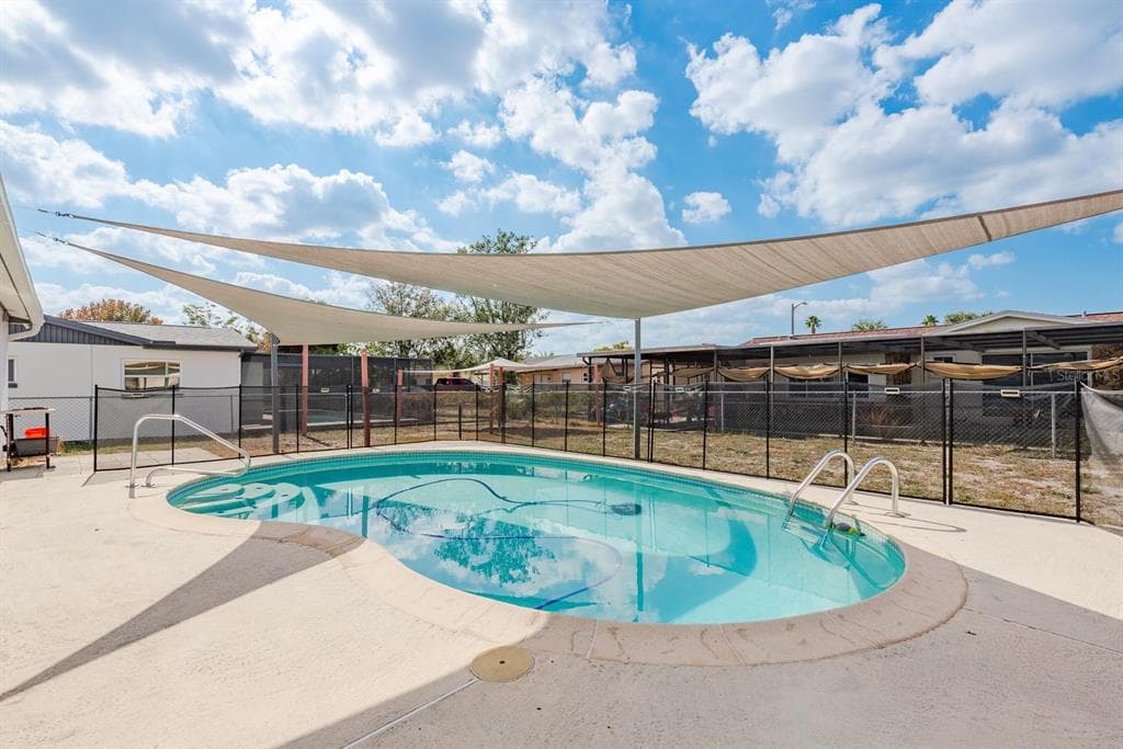 9829 CROFTON LANE, PORT RICHEY, FL 34668 photo 2