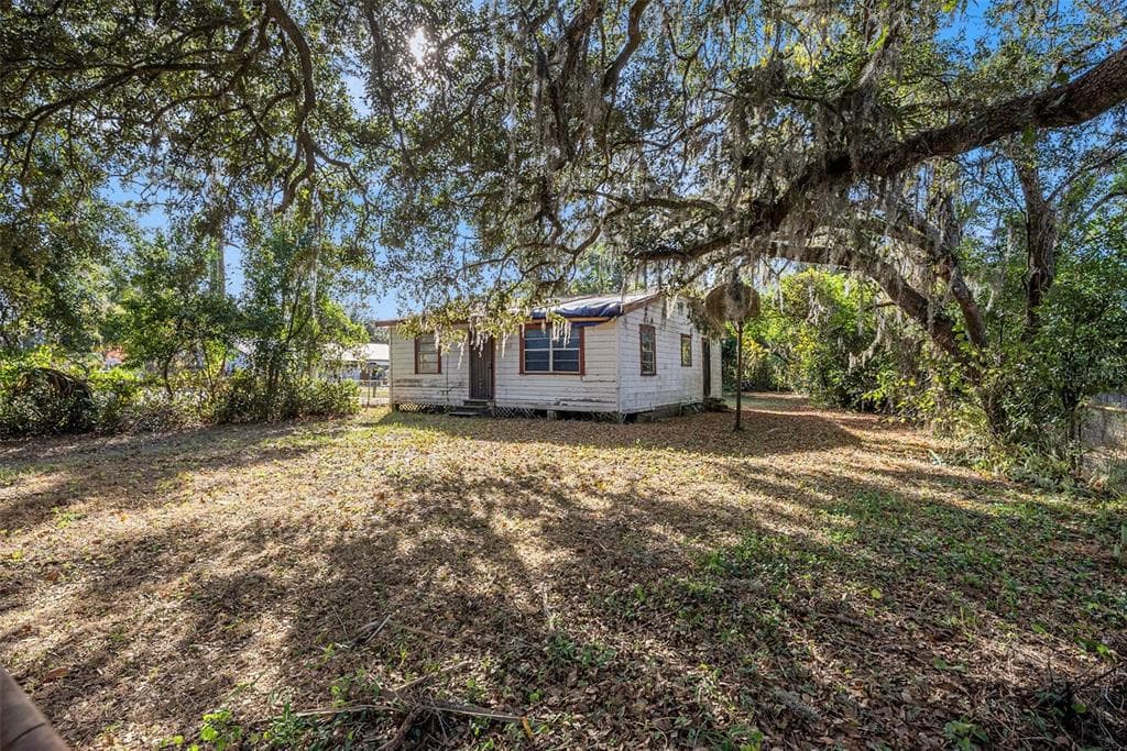 11720 WILLIAMS ROAD, THONOTOSASSA, FL 33592 photo 3