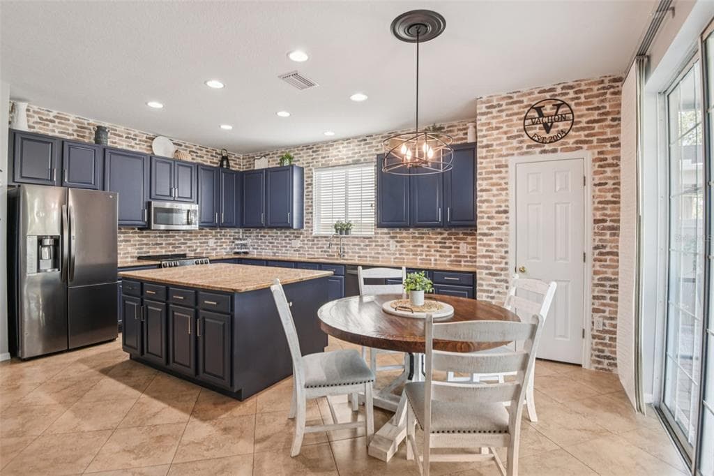 19522 TIMBERBLUFF DRIVE, LAND O LAKES, FL 34638 photo 3