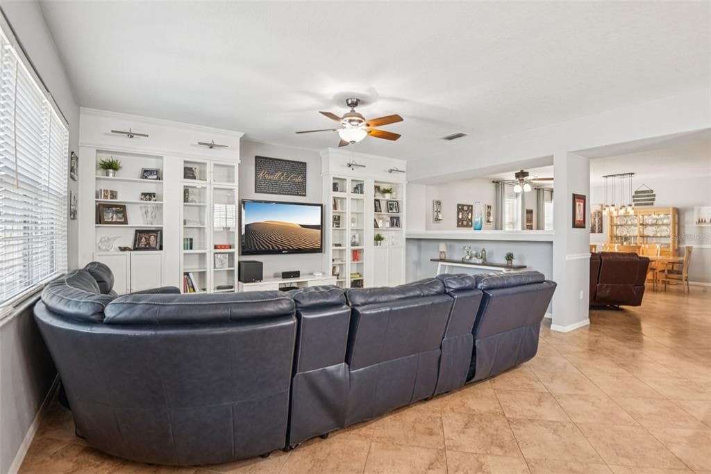 19522 TIMBERBLUFF DRIVE, LAND O LAKES, FL 34638 photo 4