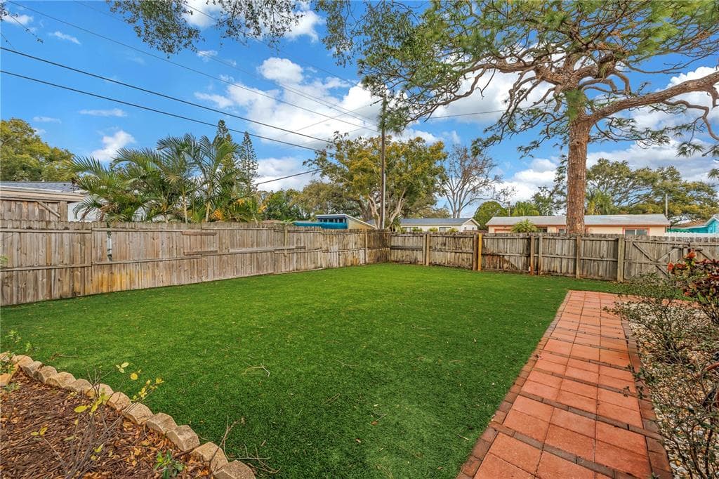 3990 59TH WAY, Street PETERSBURG, FL 33709 photo 3