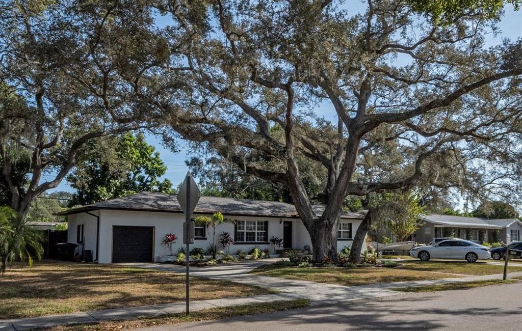 505 CASLER AVENUE, CLEARWATER, FL 33755 photo 2