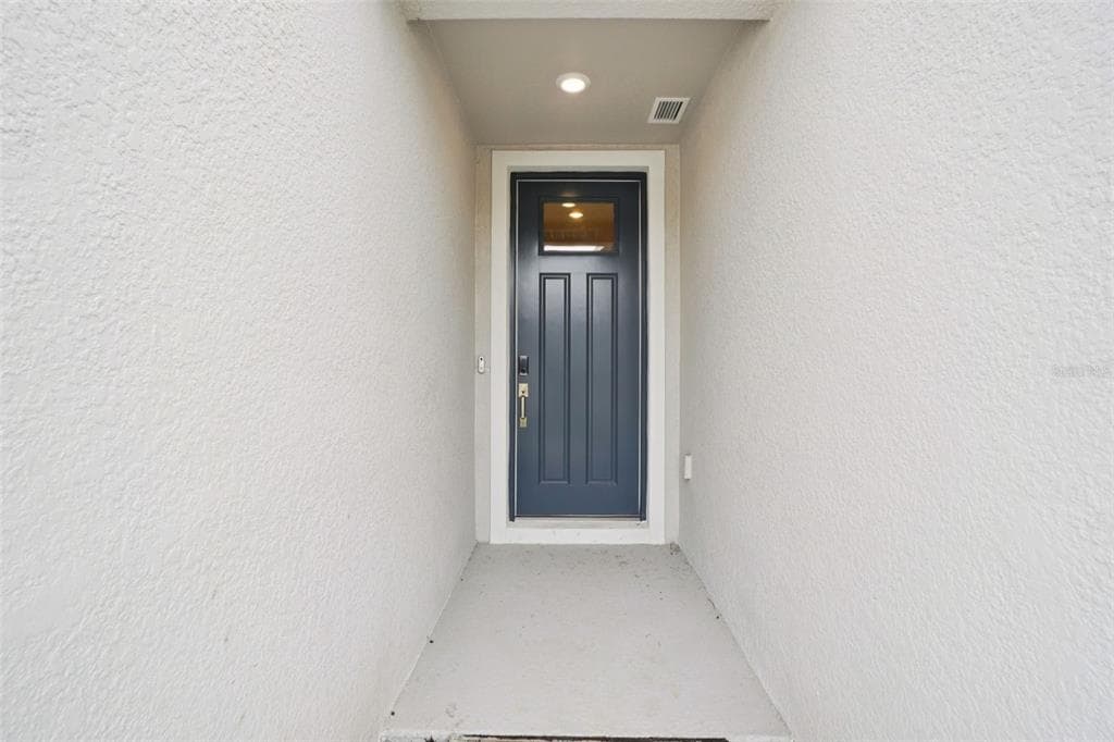 7186 RAY CREEK Drive, BROOKSVILLE, FL 34601 photo 4