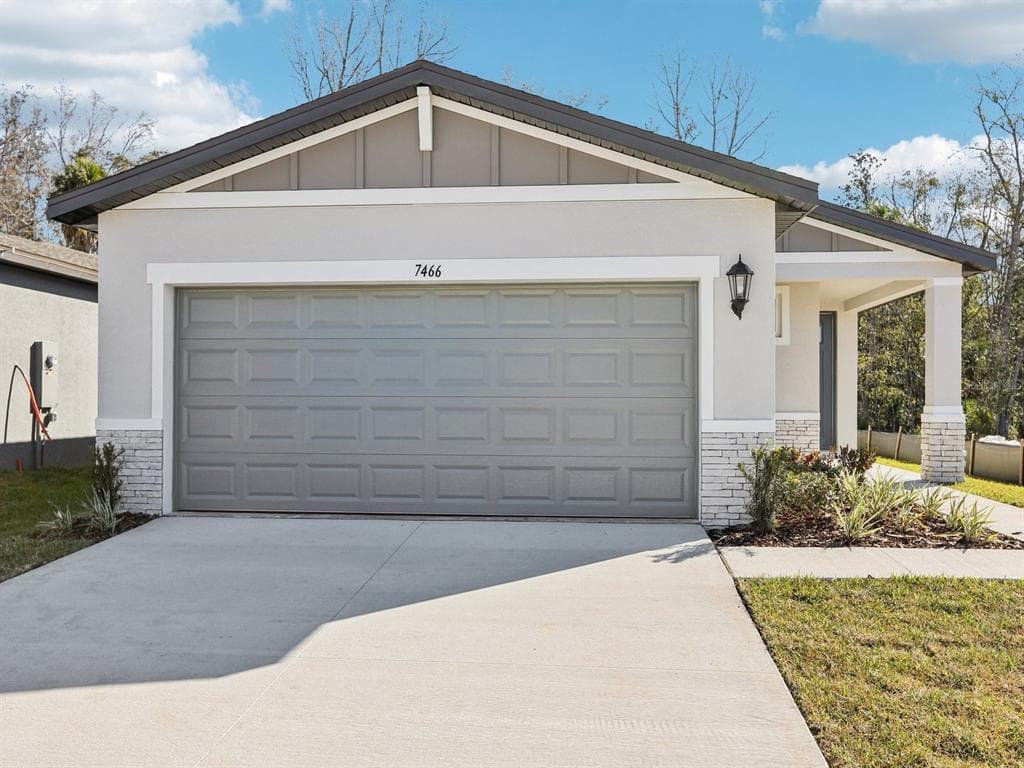 7466 MIA VINE DRIVE, BROOKSVILLE, FL 34601