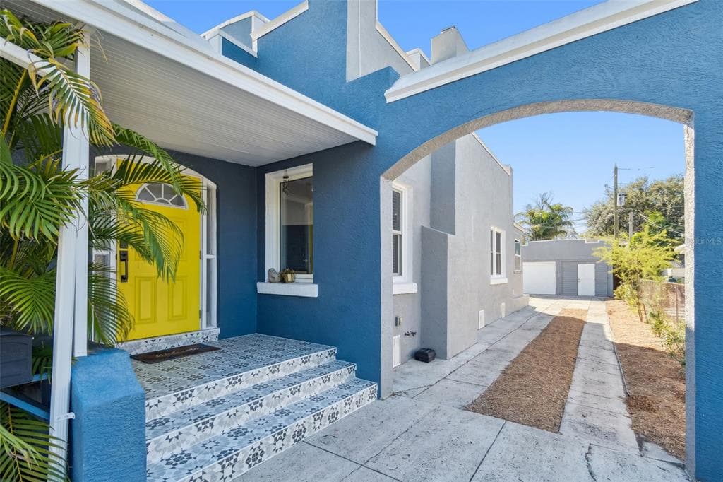 1120 17TH AVENUE, ST PETERSBURG, FL, 33704 photo 3