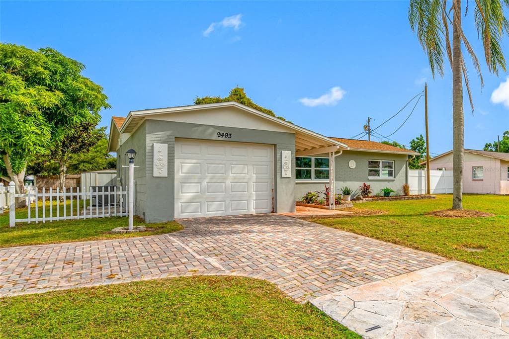 9493 55TH STREET, PINELLAS PARK, FL 33782