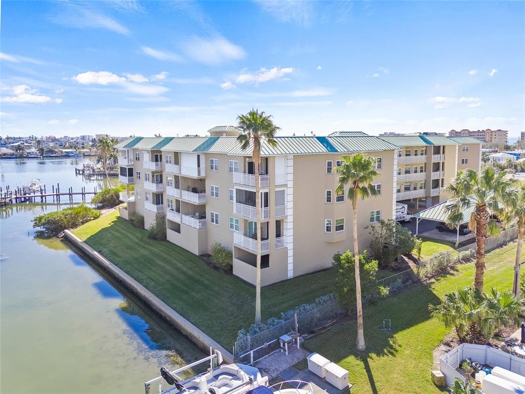 399 150TH AVENUE Unit A203, MADEIRA BEACH, FL 33708 photo 2