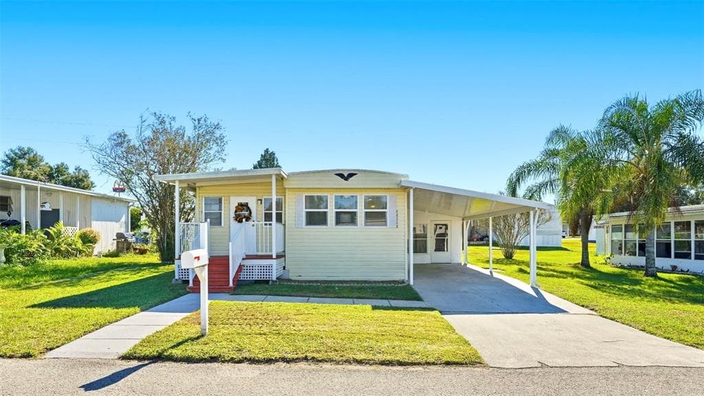 37828 NEWAL AVENUE, ZEPHYRHILLS, FL 33542