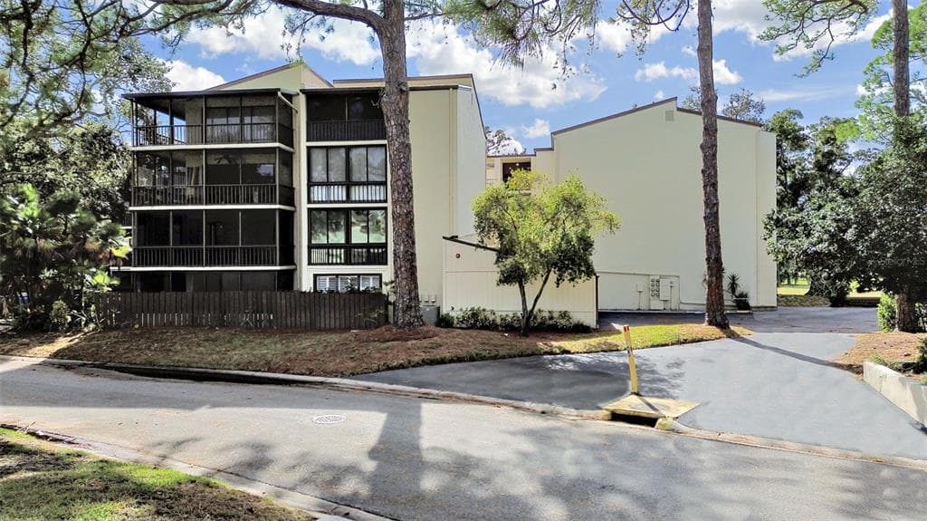 700 STARKEY ROAD, Unit# 624, LARGO, FL, 33771
