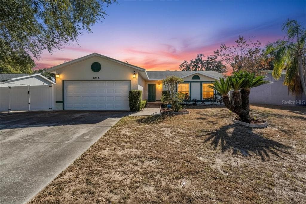 1215 EDGERTON DRIVE, VALRICO, FL 33594