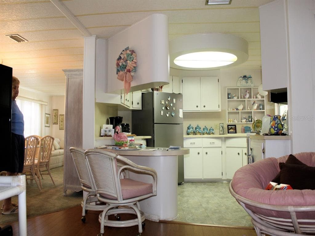 46 PALM FOREST DRIVE, LARGO, FL 33770 photo 4