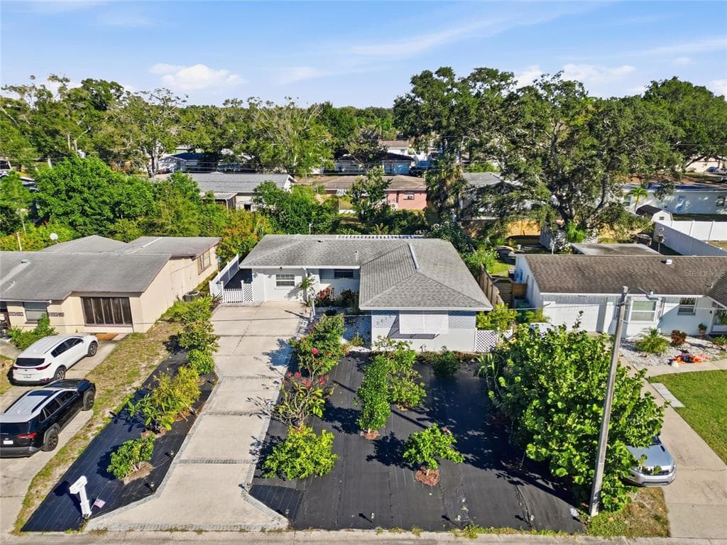 29747 70TH Street, CLEARWATER, FL 33761 photo 2