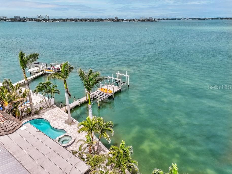 980 BOCA CIEGA ISLE Drive, Street PETE BEACH, FL 33706 photo 4