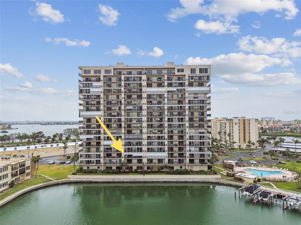 7300 SUN ISLAND DRIVE Unit 303, SOUTH PASADENA, FL 33707 photo 5