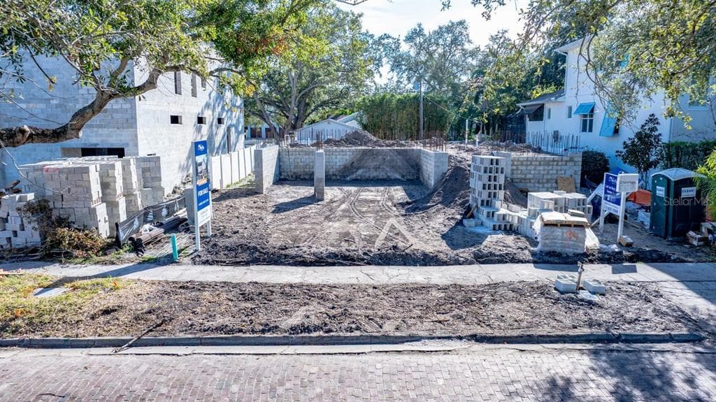 2926 ALLINE AVENUE, TAMPA, FL 33611 photo 2