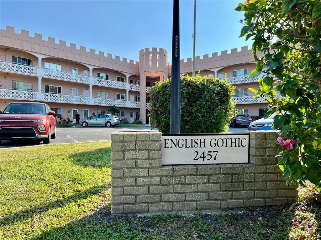 2457 ECUADORIAN WAY Unit 51, CLEARWATER, FL 33763 photo 2