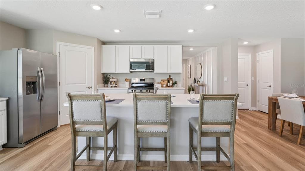 10407 TURTLE RUN Road, WEEKI WACHEE, FL 34613 photo 3