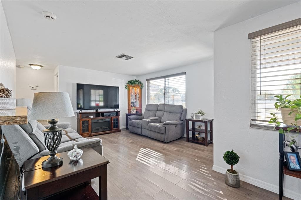 4667 82ND AVENUE, PINELLAS PARK, FL 33781 photo 3