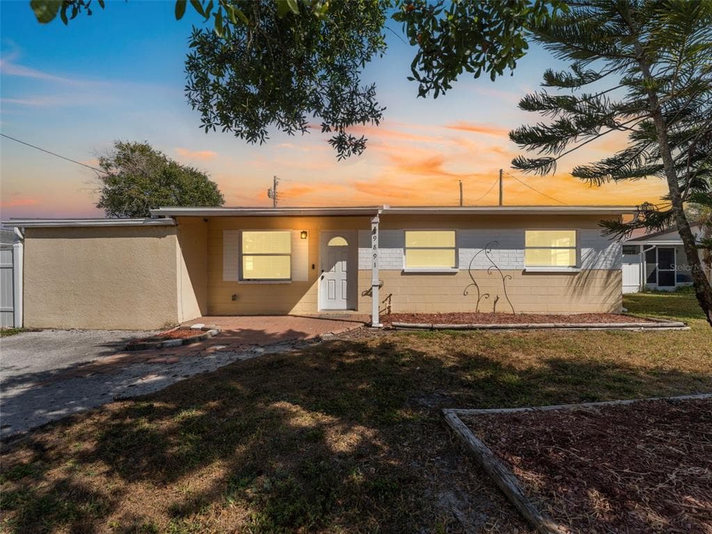 9891 52ND STREET, PINELLAS PARK, FL 33782 photo 2