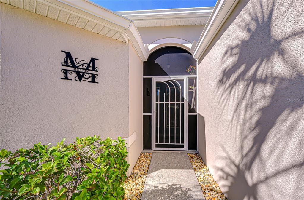 10245 BUNCOMBE Way, SAN ANTONIO, FL 33576 photo 3