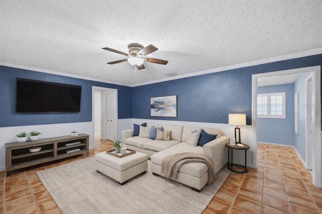 12705 ALLENDALE LANE, TAMPA, FL 33618 photo 3