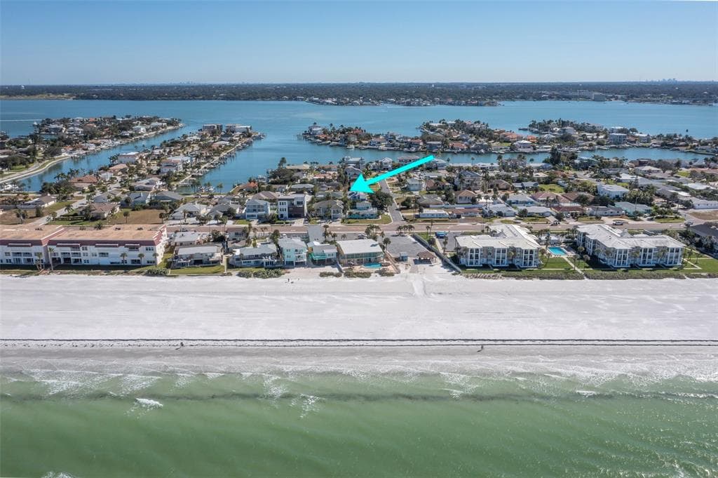 2710 Hibiscus Drive W, Belleair Beach, FL, 33786