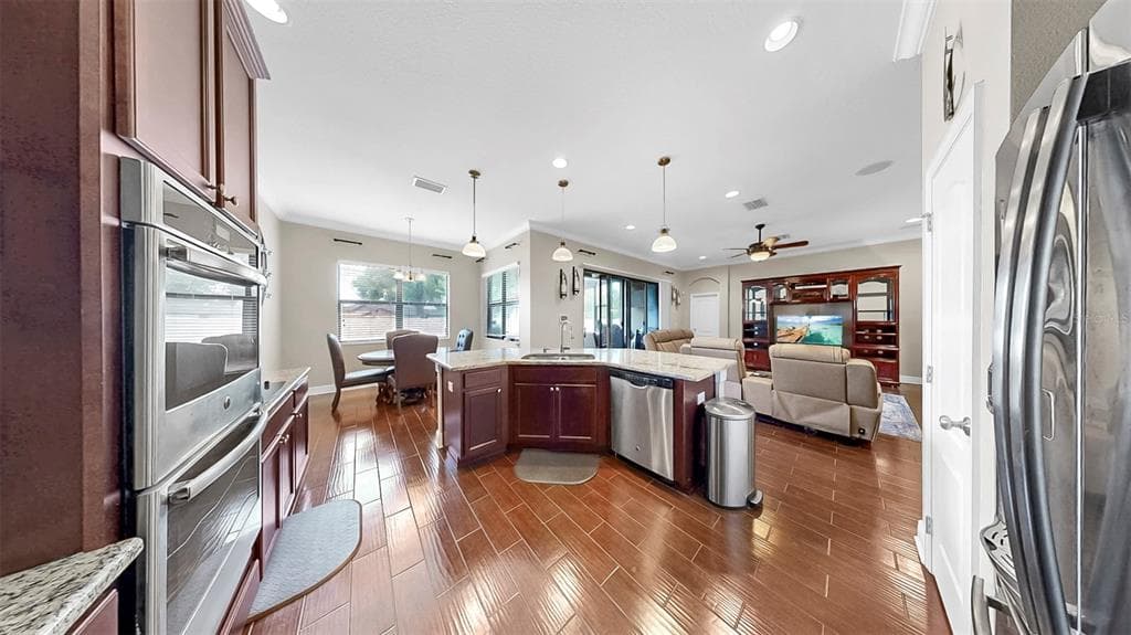 5324 MOON SHELL DRIVE, APOLLO BEACH, FL 33572 photo 2