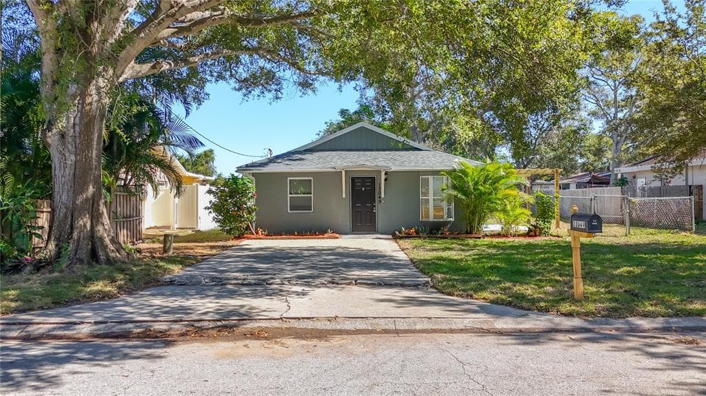 13049 CLAY AVENUE, LARGO, FL 33773 photo 5