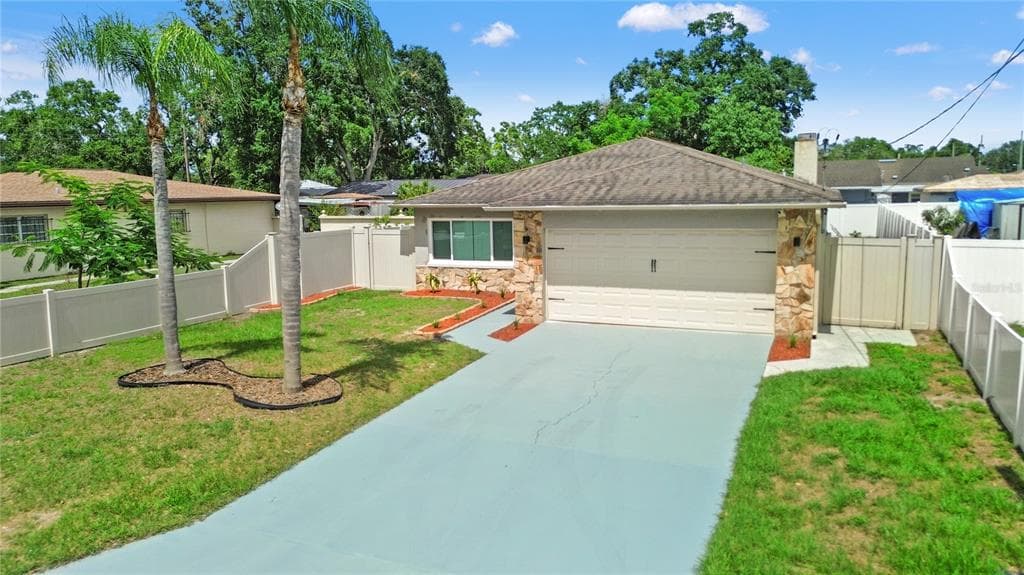 7021 BLOSSOM Avenue, TAMPA, FL 33614 photo 3
