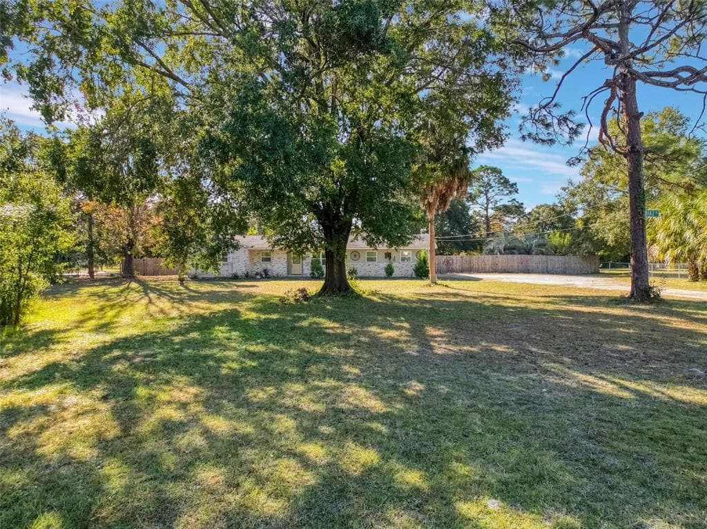 6982 SEDALIA Court, HOMOSASSA, FL 34446 photo 2