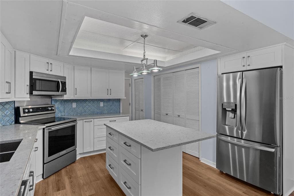 3592 FAIRWAY FOREST DRIVE, PALM HARBOR, FL 34685 photo 2