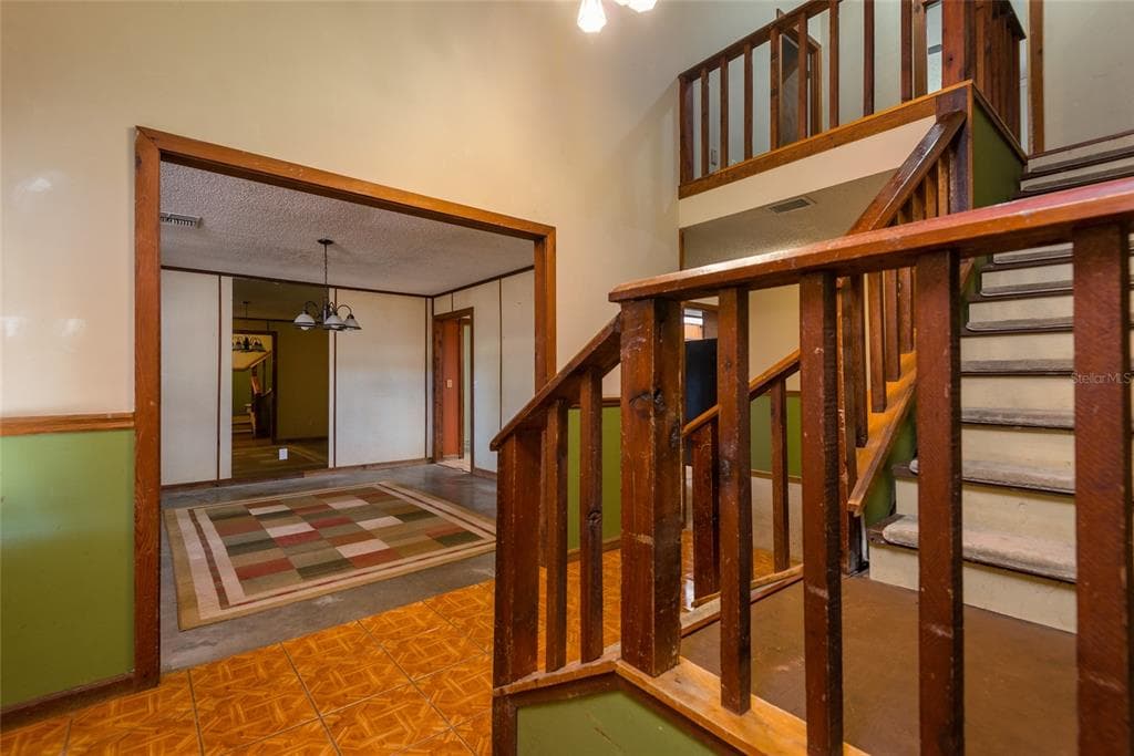 2641 MCINTOSH ROAD, DOVER, FL 33527 photo 5