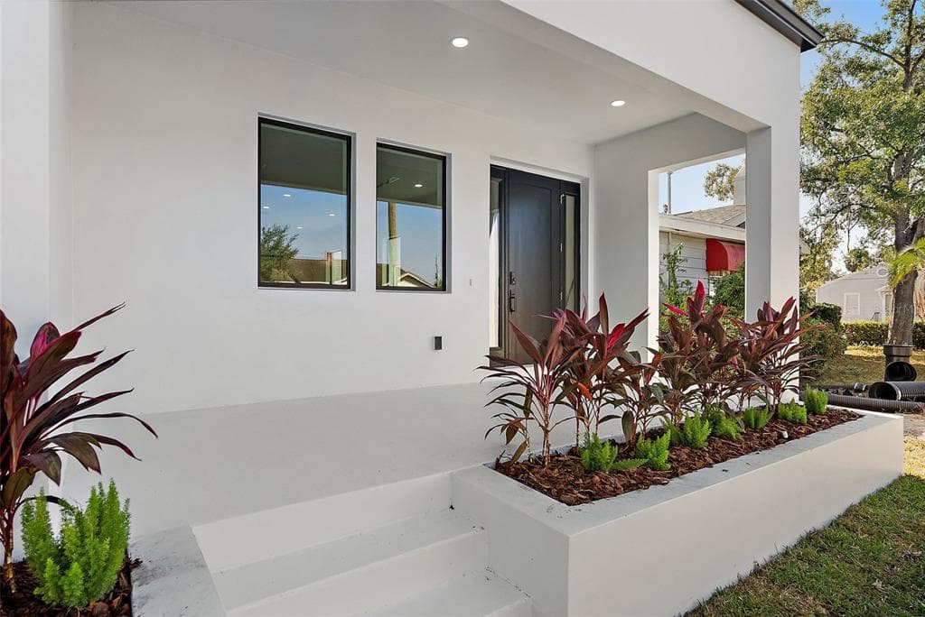 2320 NORTH B STREET Unit 2, TAMPA, FL 33609 photo 2