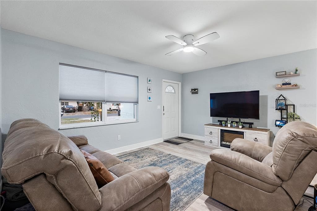 3978 43RD AVENUE, Street PETERSBURG, FL 33714 photo 4