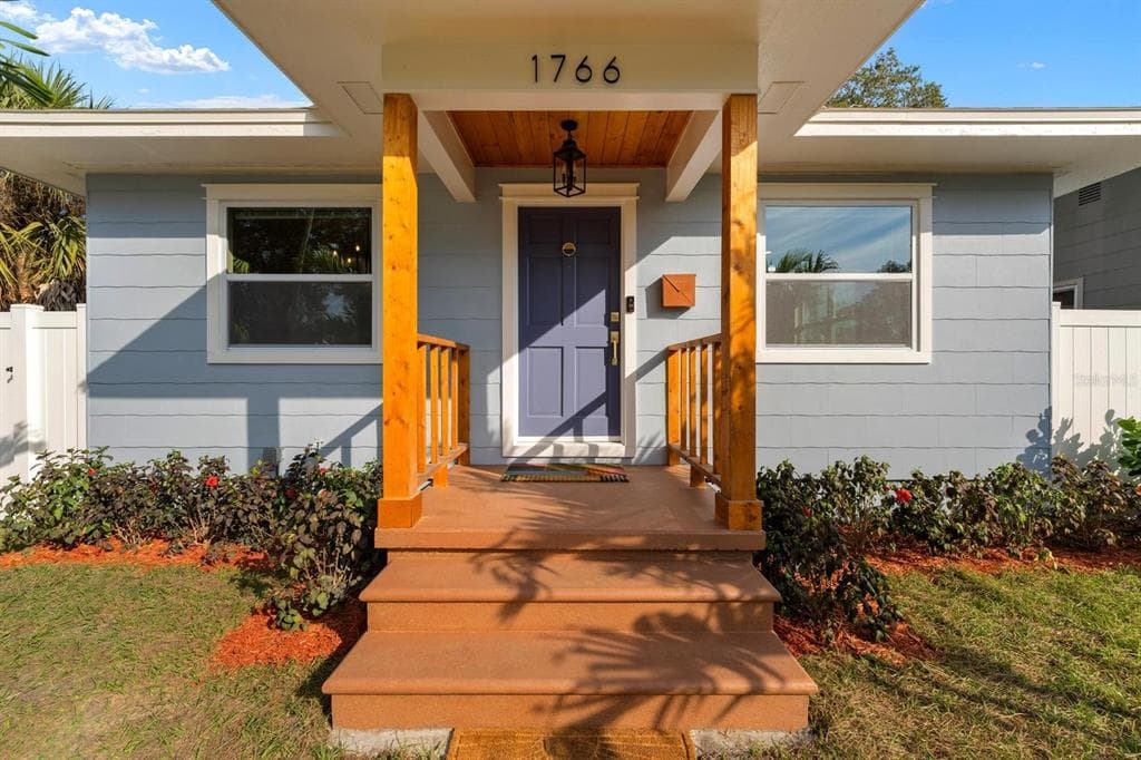 1766 SCRANTON STREET, Street PETERSBURG, FL 33711 photo 4