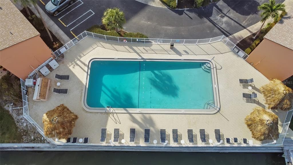 7430 SUNSHINE SKYWAY LANE Unit 601, Street PETERSBURG, FL 33711 photo 5