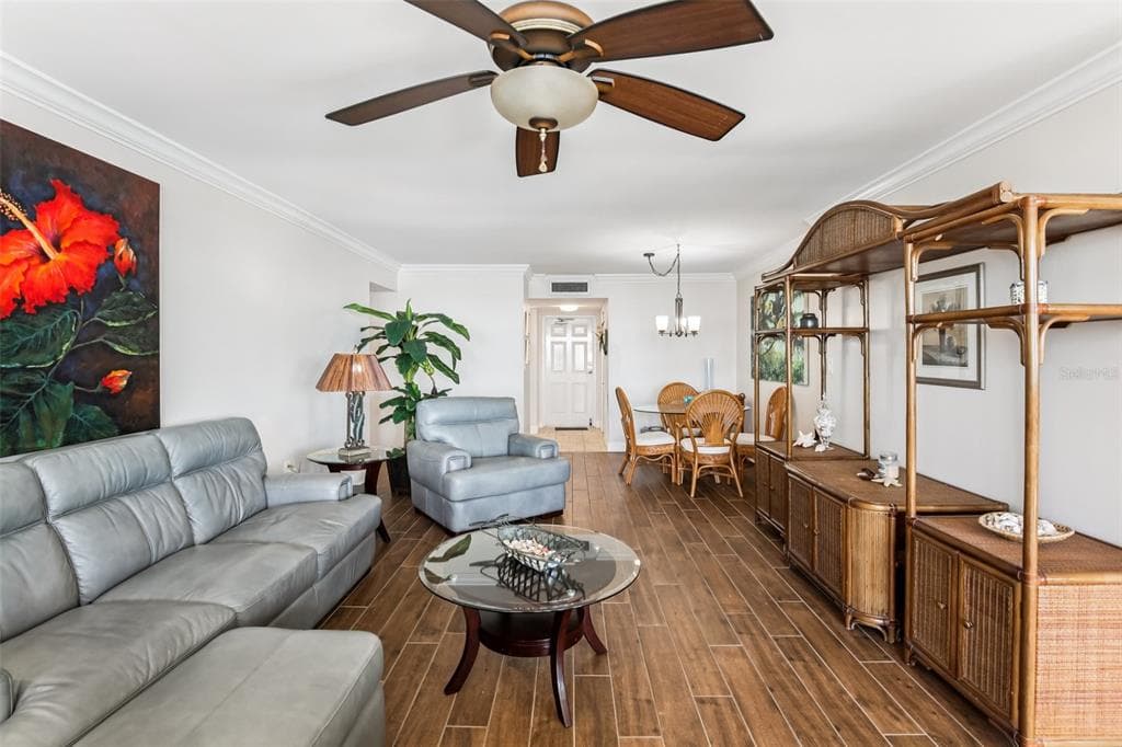 5108 BRITTANY Drive Unit 805, Street PETERSBURG, FL 33715 photo 4