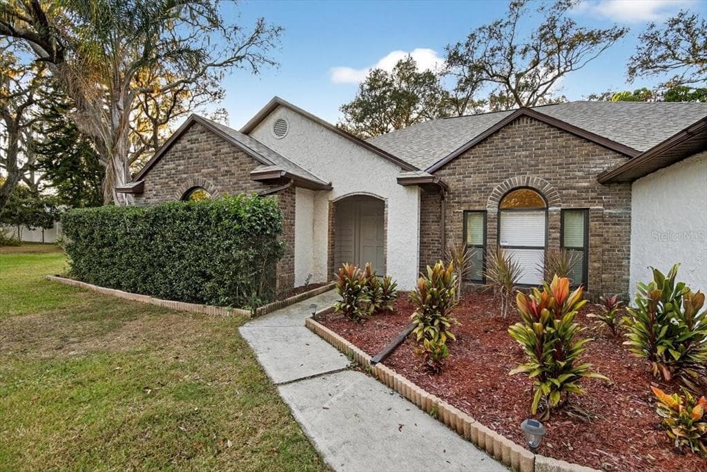 11205 KERRY HILLS COURT, RIVERVIEW, FL 33569 photo 2